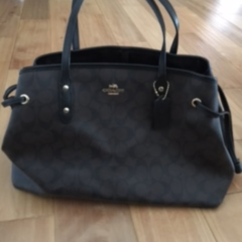 COACH Drawstring Carryall In Signature Canvas*** - Picture 2 of 13